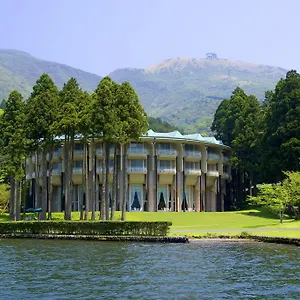 4* Отель The Ashinoko